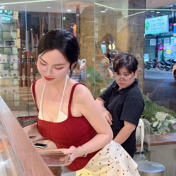 Couple Kù Thiên