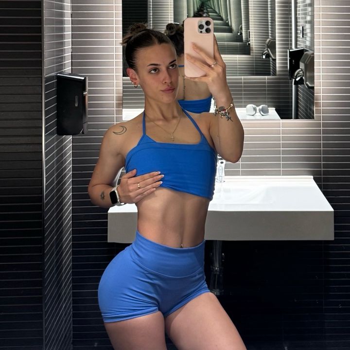 𝐿𝑒𝓎𝓇𝑒 𝒢ó𝓂𝑒𝓏