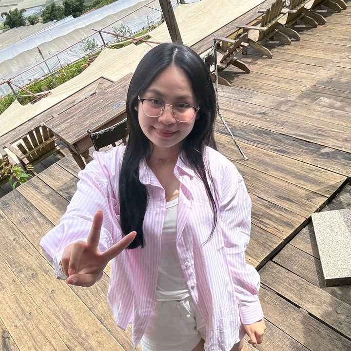 Hoàng Phương Thảo