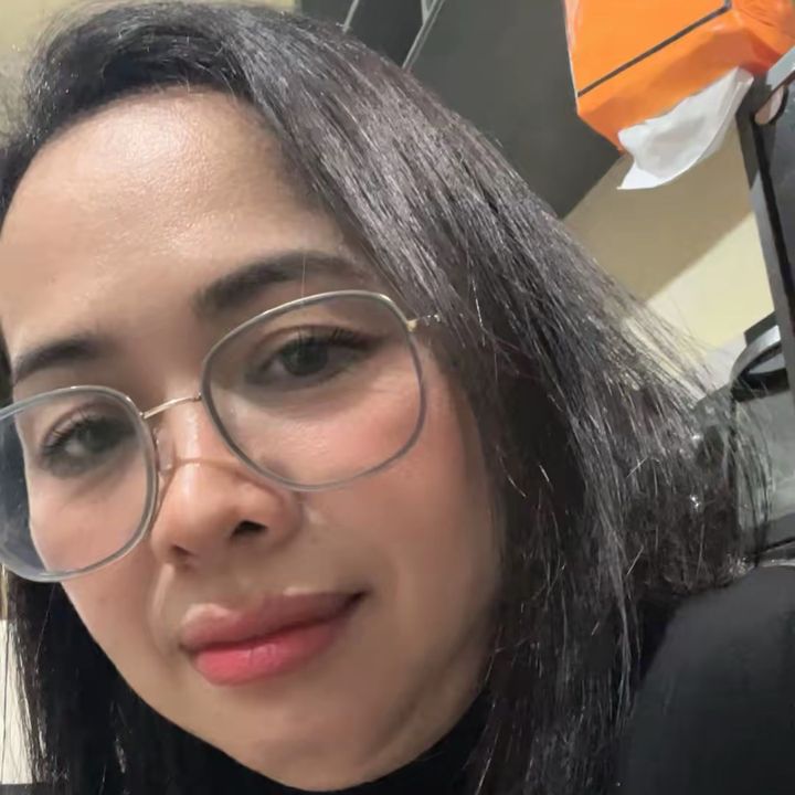 Mommy Dhon