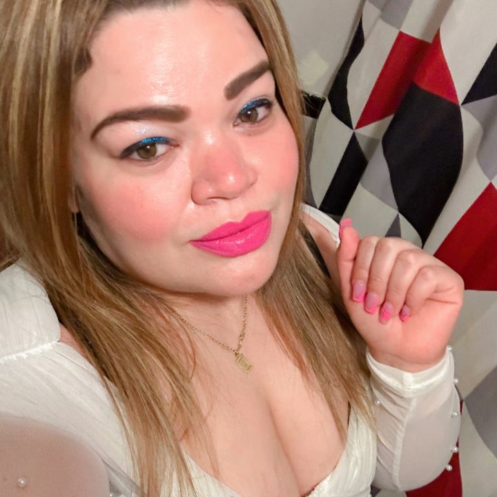 karlaflores795