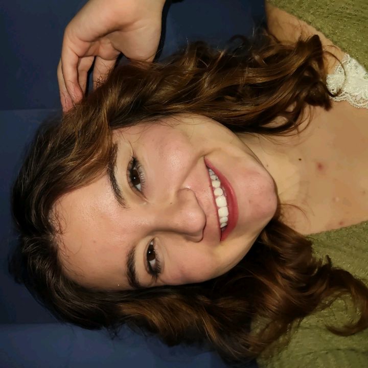 Alondra campos
