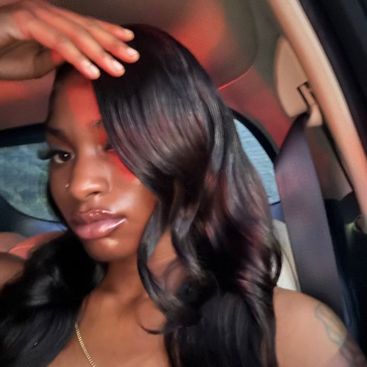 M A R I I I 💋