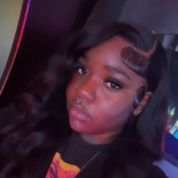 naya🩷.