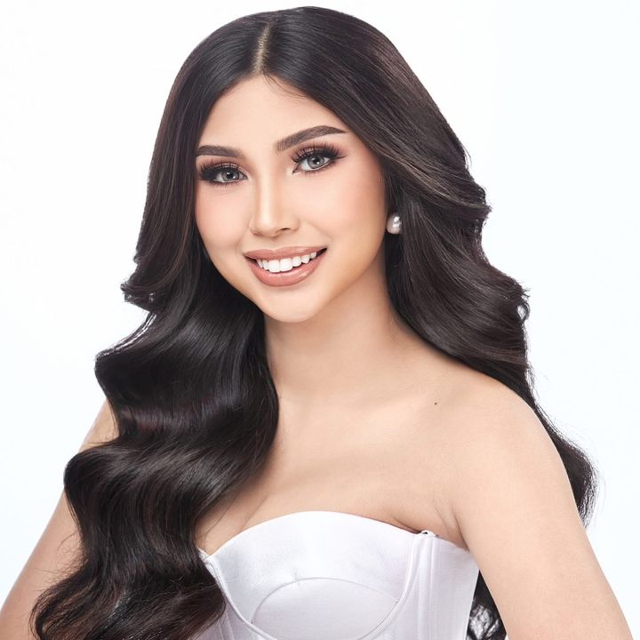 Elle Alconcel