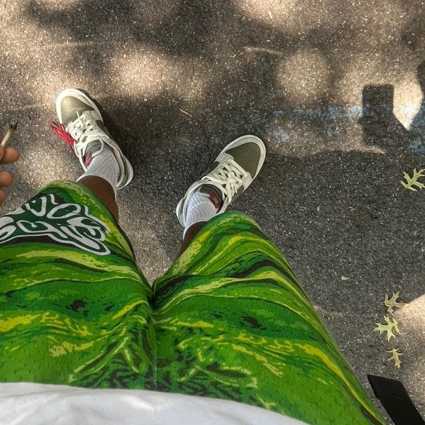 nb 👩🏽‍❤️‍💋‍👩🏽⁶ .