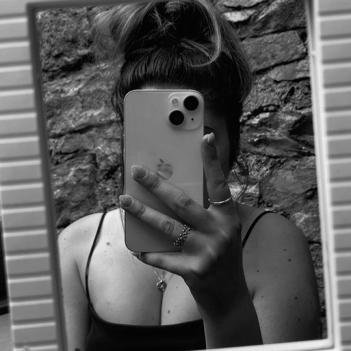 eliza xox