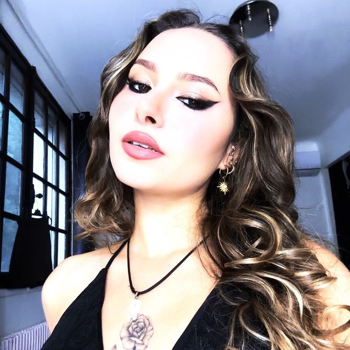 Eva🥀