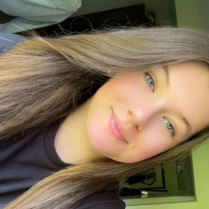 Kenzie Zirkles🖤