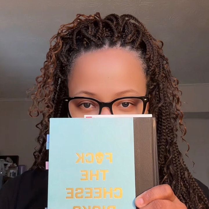 🧶📚Neecee📚🧶