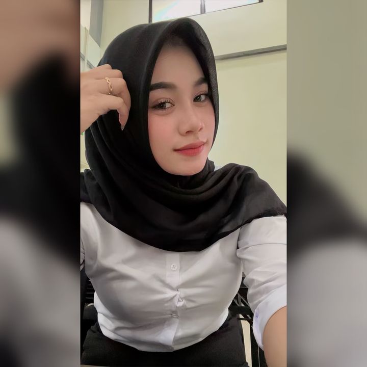 Panggil sayang aja🍂