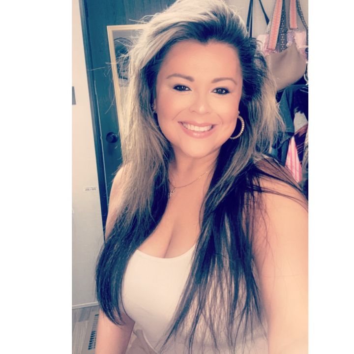 chellasmiles