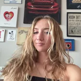 Ella🦋