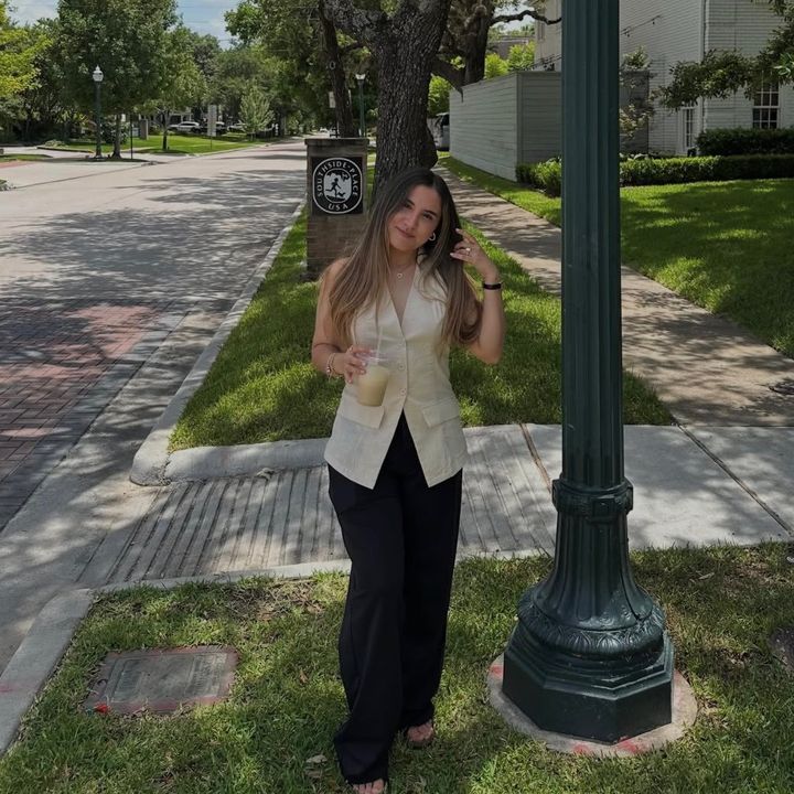 Evelyn Pruneda