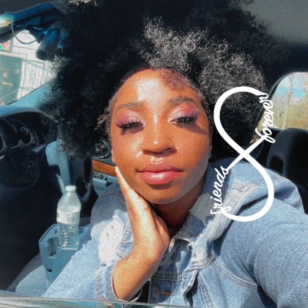 Nia Davis