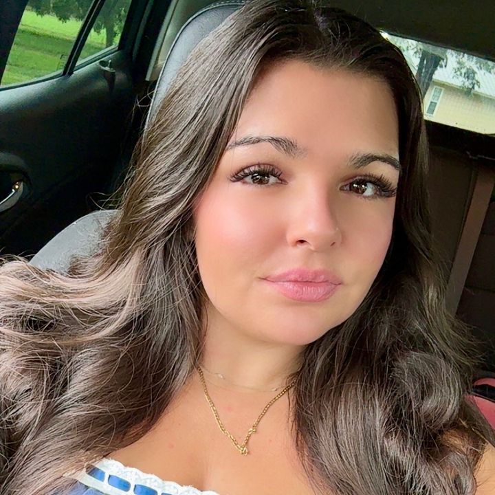 Rena Arroyo🦋