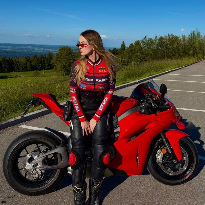 ladinitv | bikes & cars