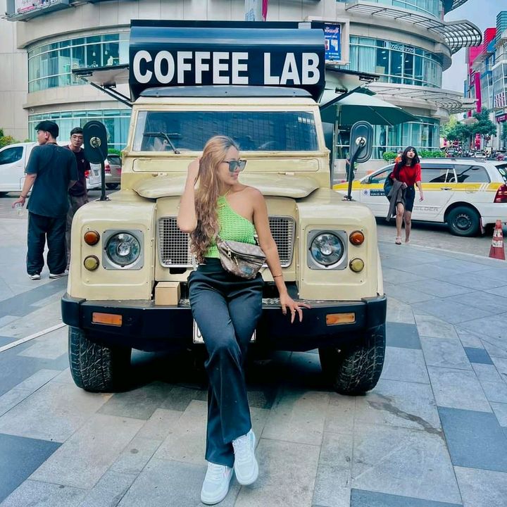 🎀  Elora May🇹🇭
