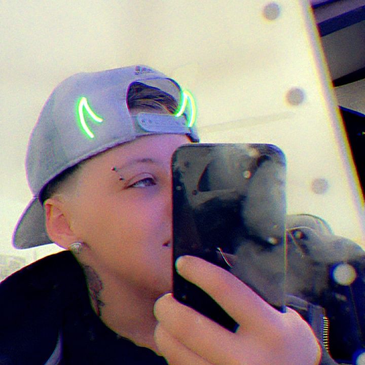 Mad✍🏻🌈😘