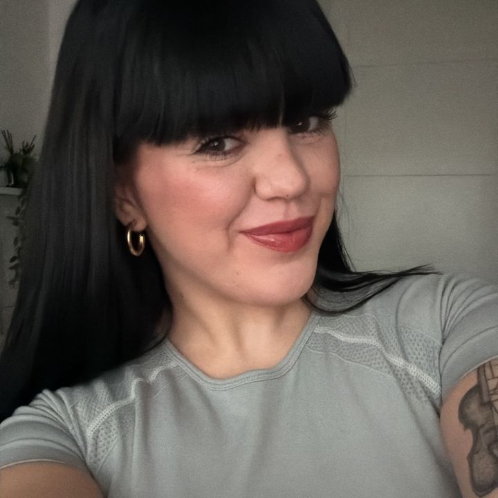 Elena Tabez 🍍
