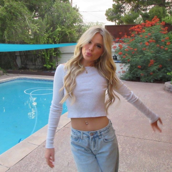 mia