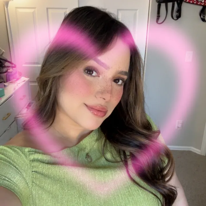 Carlaa🧡