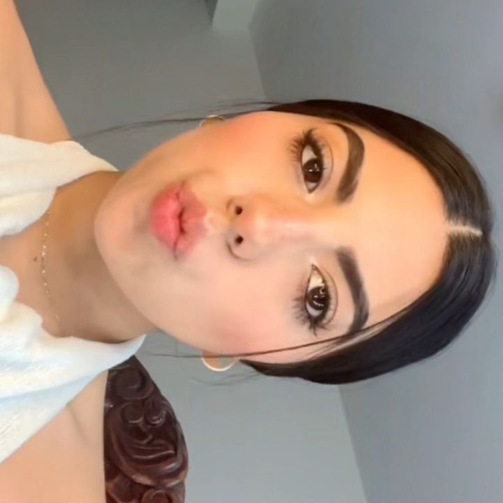 Cam