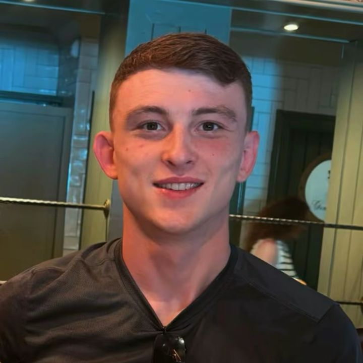 Lee Earls