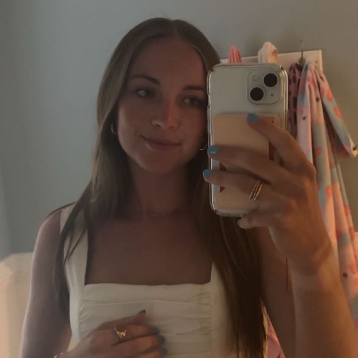 caroline fox