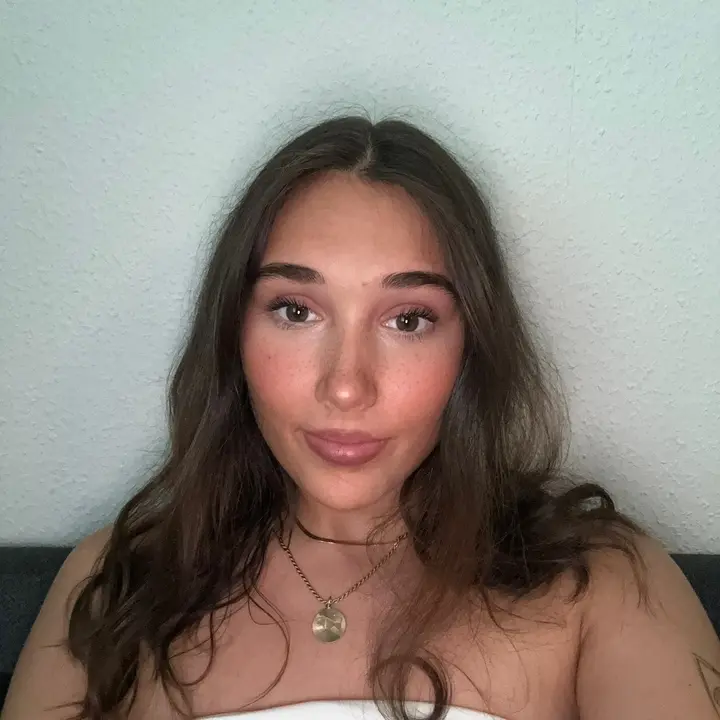 hashtagLeonie