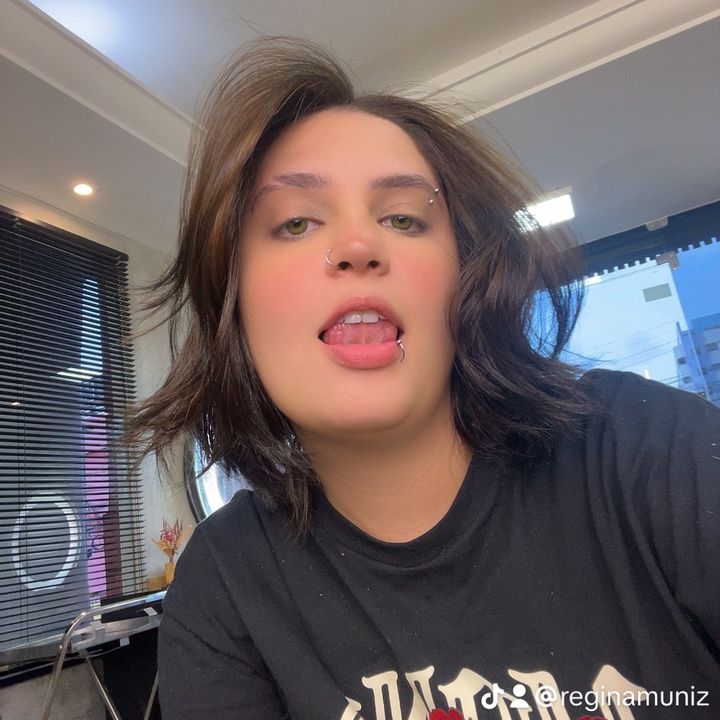 Regina Muniz 👽