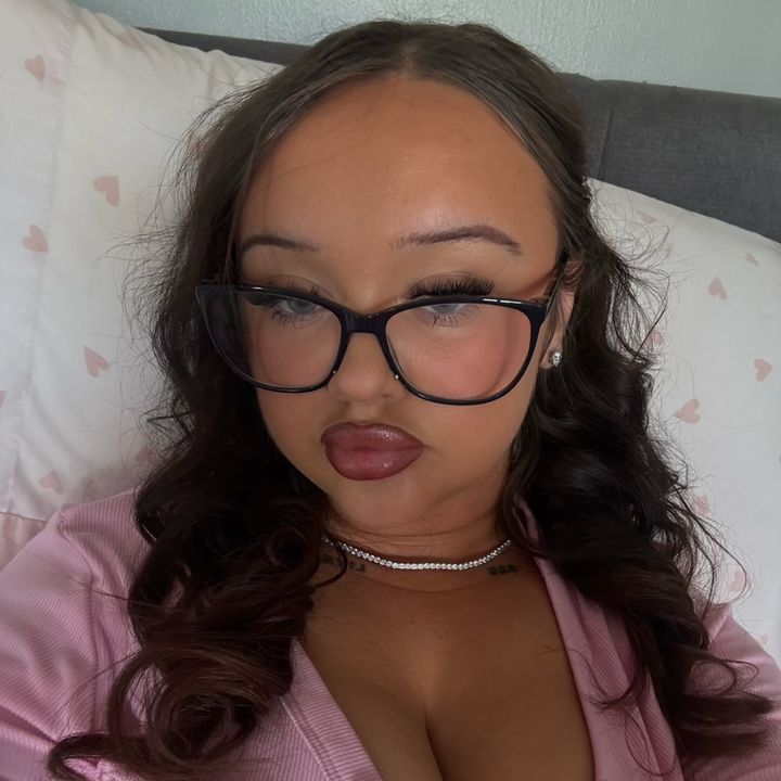 eelleez0