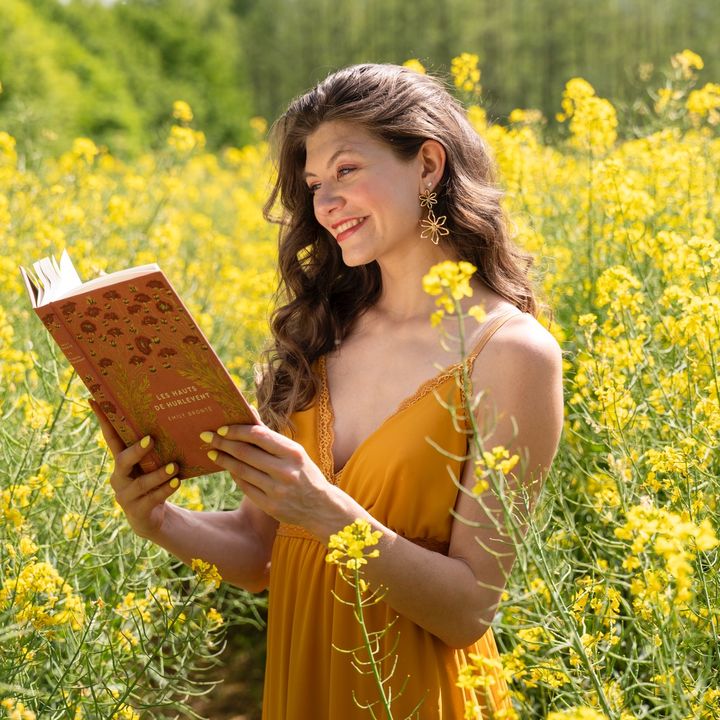 Nuratia 🧚🏻‍♀️📖