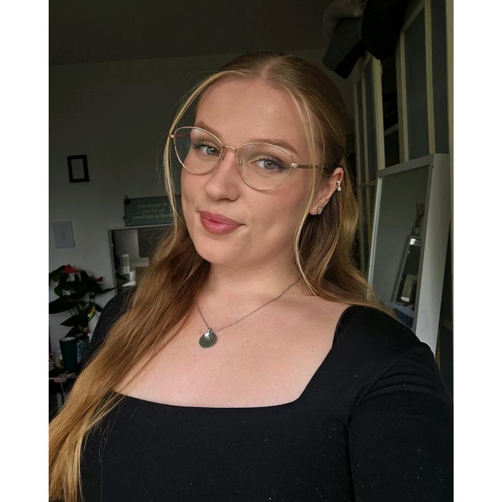 𝓛𝓮𝓪 🦋