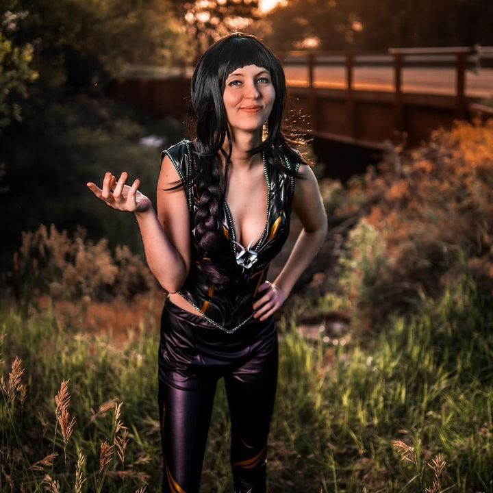 NeonUnicornCosplay
