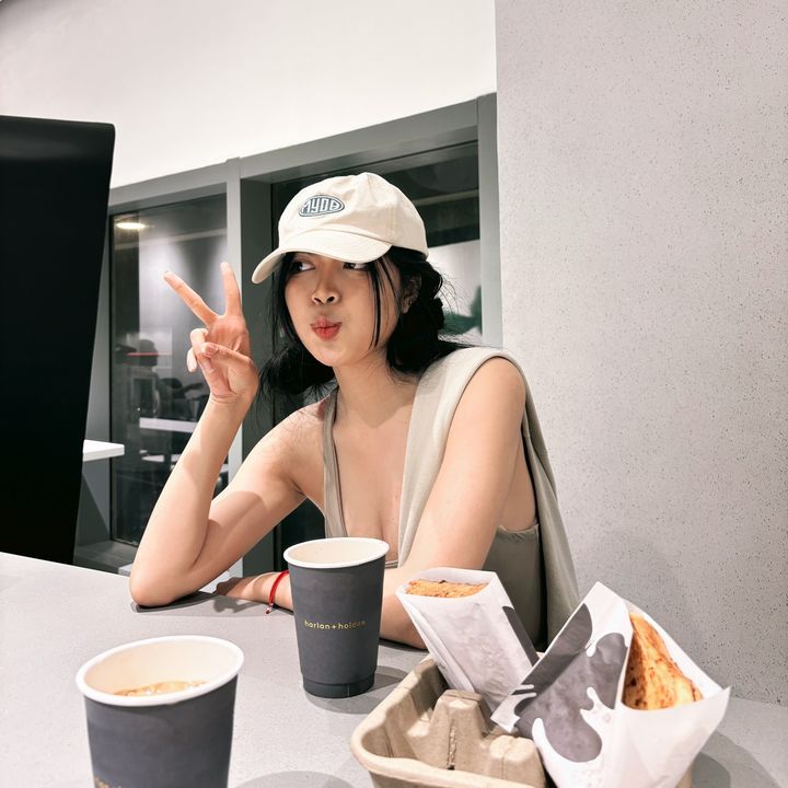 Blu Diaries