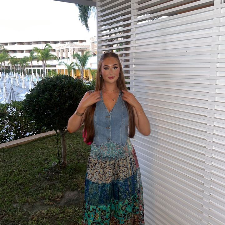Mia