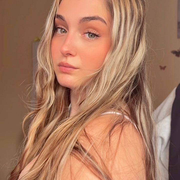 𝓜.