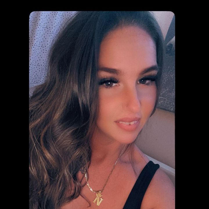 💜 𝑵𝒊𝒄𝒐𝒍𝒂 💜