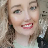Lyndsayynichole