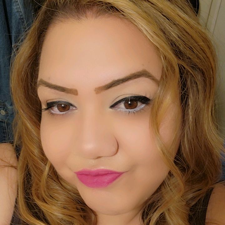 👑Christina👑82♊️🦨♥️