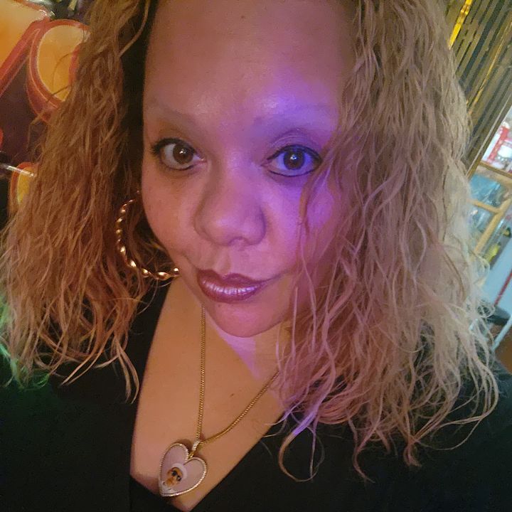 TitaUr Hairstylizt