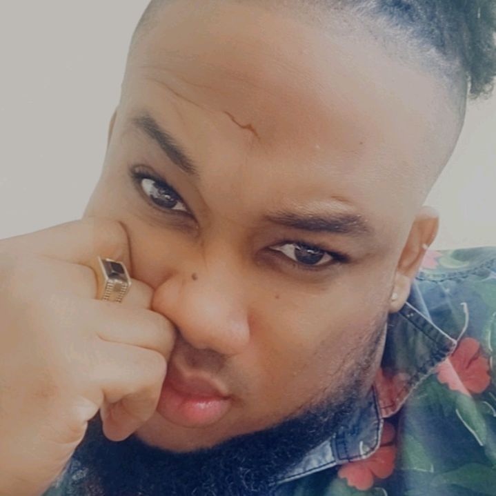 💱👑☆Kingg☆👑💱