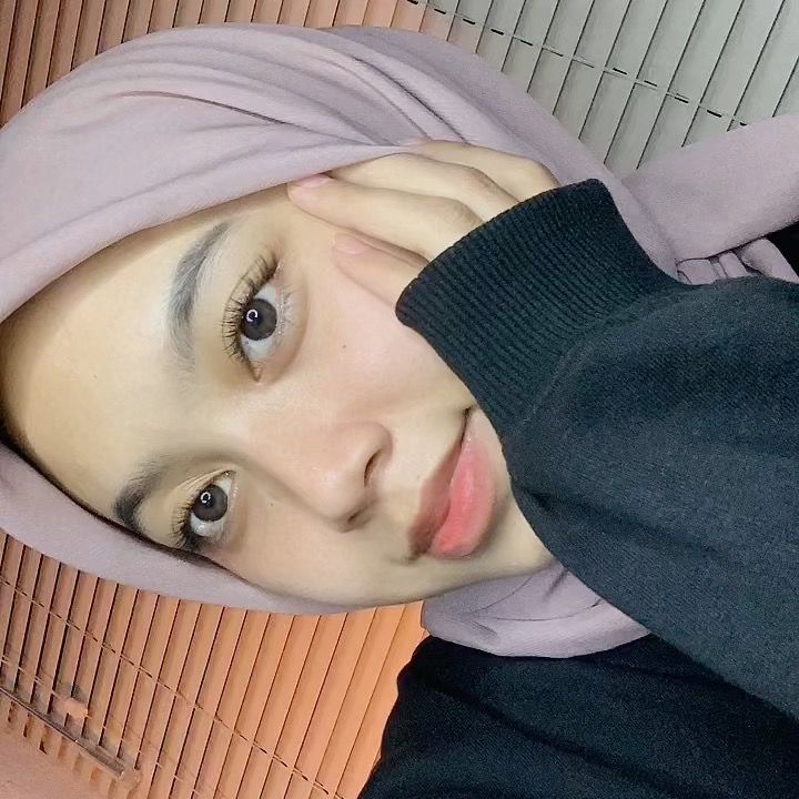Anothergirl_
