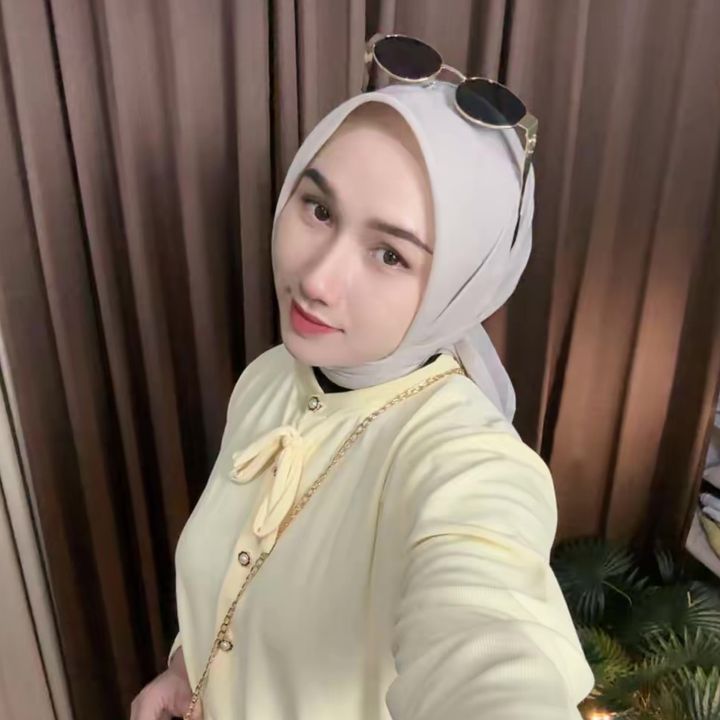 Mompiqaaa