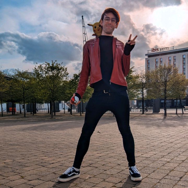 Digi-destinedude