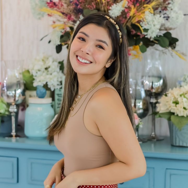Claudine Jay